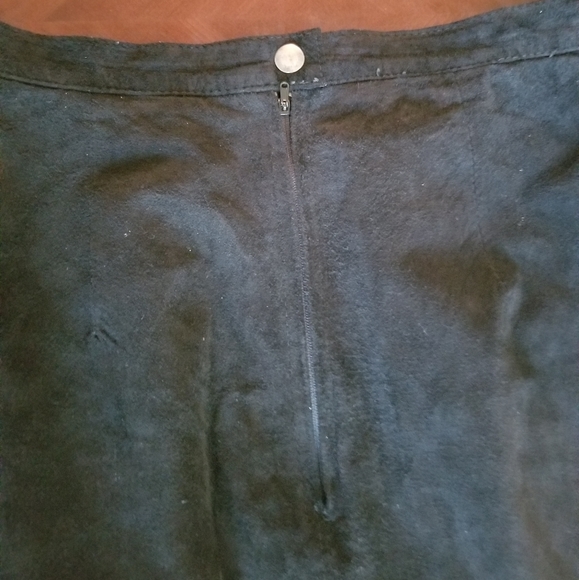 Vintage suede skirt 10 - Picture 4 of 10